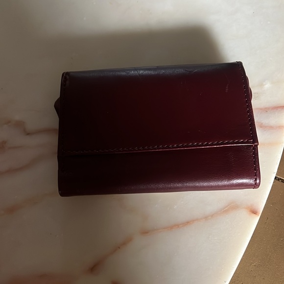 RARE Vintage Dooney & Bourke Burgundy Kiss Lock wallet - Picture 7 of 7